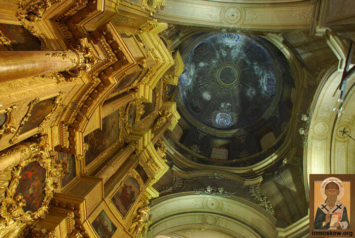 The church of Pope Climent in Moscow-13